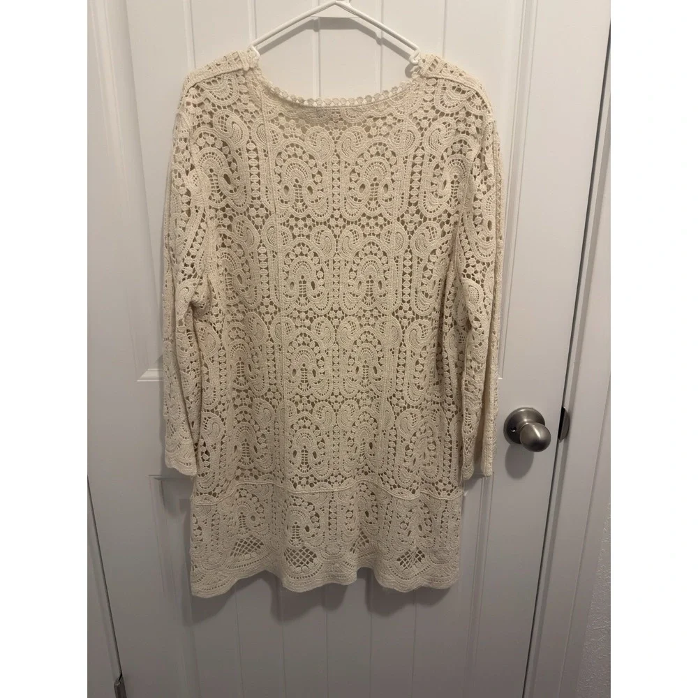 ADIVA Cream Crochet Lace V Neck Tunic Top Plus Size 1X - Picture 2 of 5